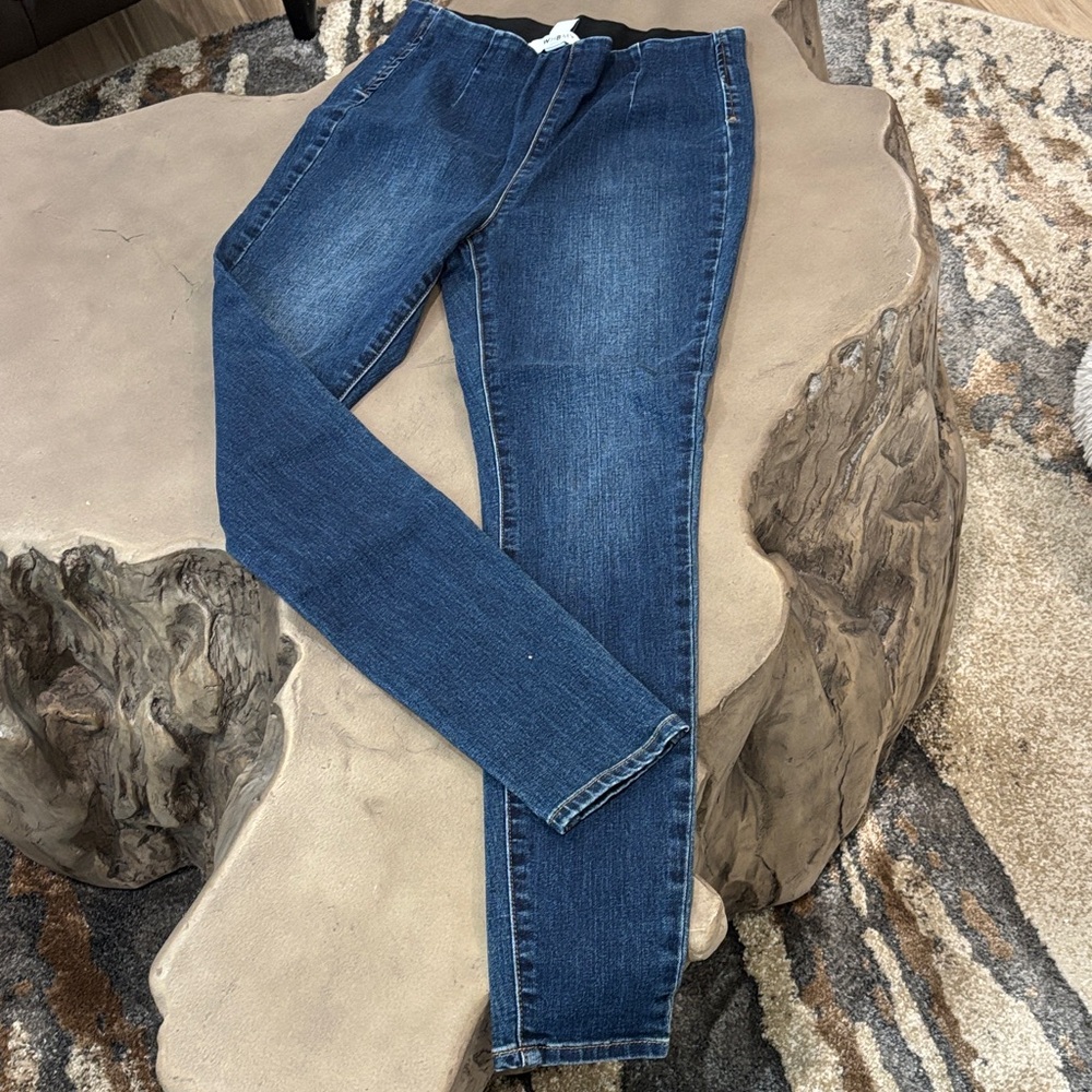 Classic Blue Women's legging jeans